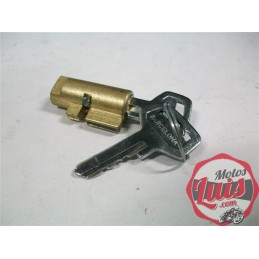 Cerradura Bloqueo de Direccion Clausor