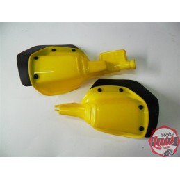 Guardamanos BOMBA CUADRADA...