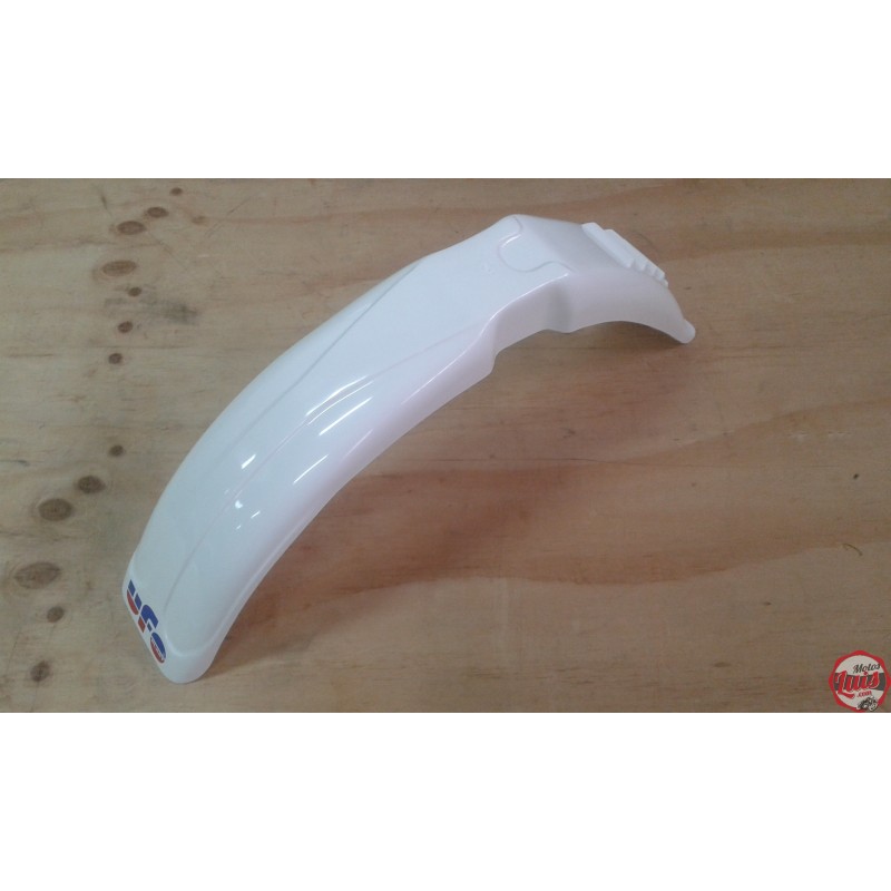 Guardabarros Del. Roberts M82 Amarillo