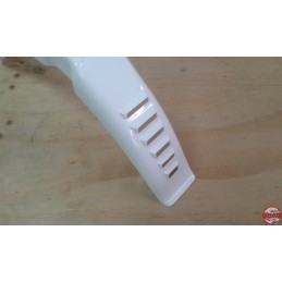 Guardabarros Del. Roberts M82 Amarillo