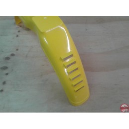 Guardabarros Del. Grande Amarillo