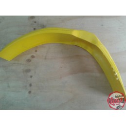 Guardabarros Delantero Amarillo