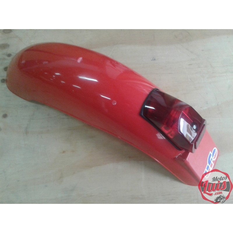 Guadabarros Trasero Con Luz Amarillo