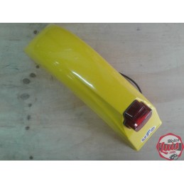 Guadabarros Trasero Con Luz Medio Amarillo