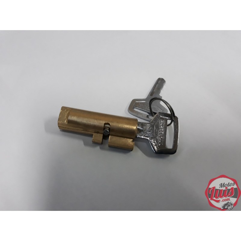 Cerradura Bloqueo de Direccion Clausor 39 mm (Larga)